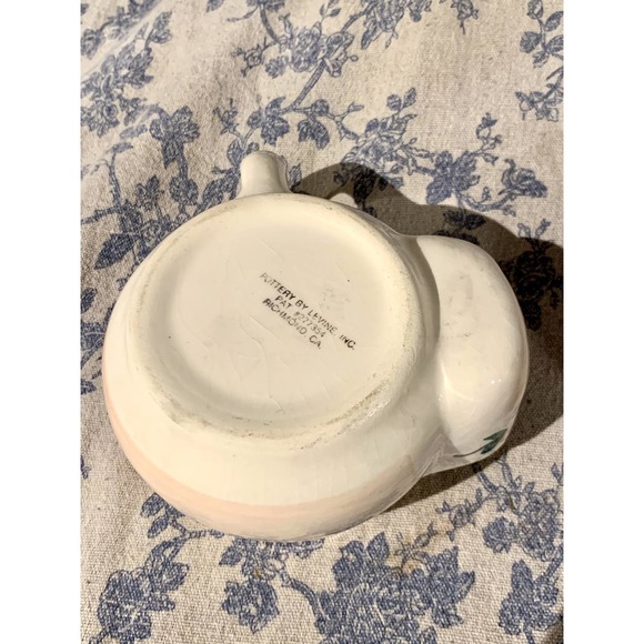 Vintage Pottery by Levine Mug with Teabag Holder Patent #277354 - Picture 5 of 6